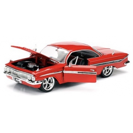 Fast & Furious - F8 Dom's Chevy Impala - 1:24 - 98426