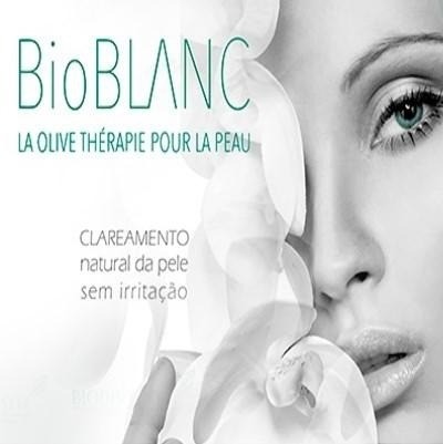 BioBlanc 300mg Cápsulas para Clareamento Cutâneo e Fotoproteção Graças ao seu efeito antioxidante, o BioBlanc aumenta as defesas da pele contra o sol e promove o clareamento das manchas.