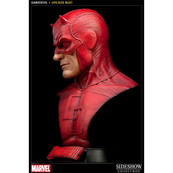 Sideshow Daredevil / Demolidor Life-Size Bust - Movie Freaks Collectibles