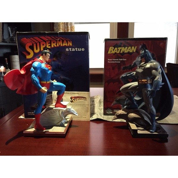DC Direct Superman Full size statue by Jim lee  - Movie Freaks Collectibles