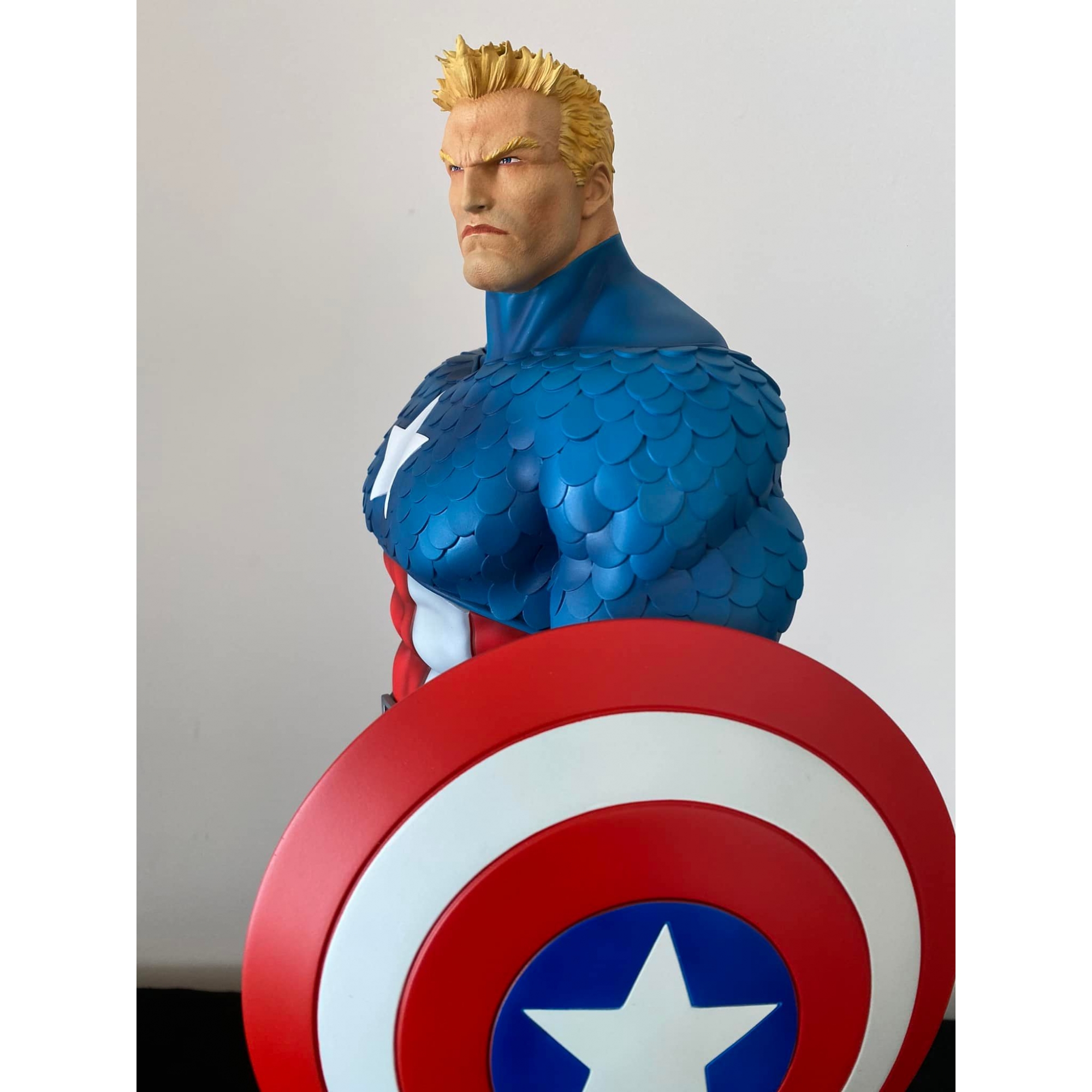 Beast Mode Captain America 1/4 Statue  - Movie Freaks Collectibles