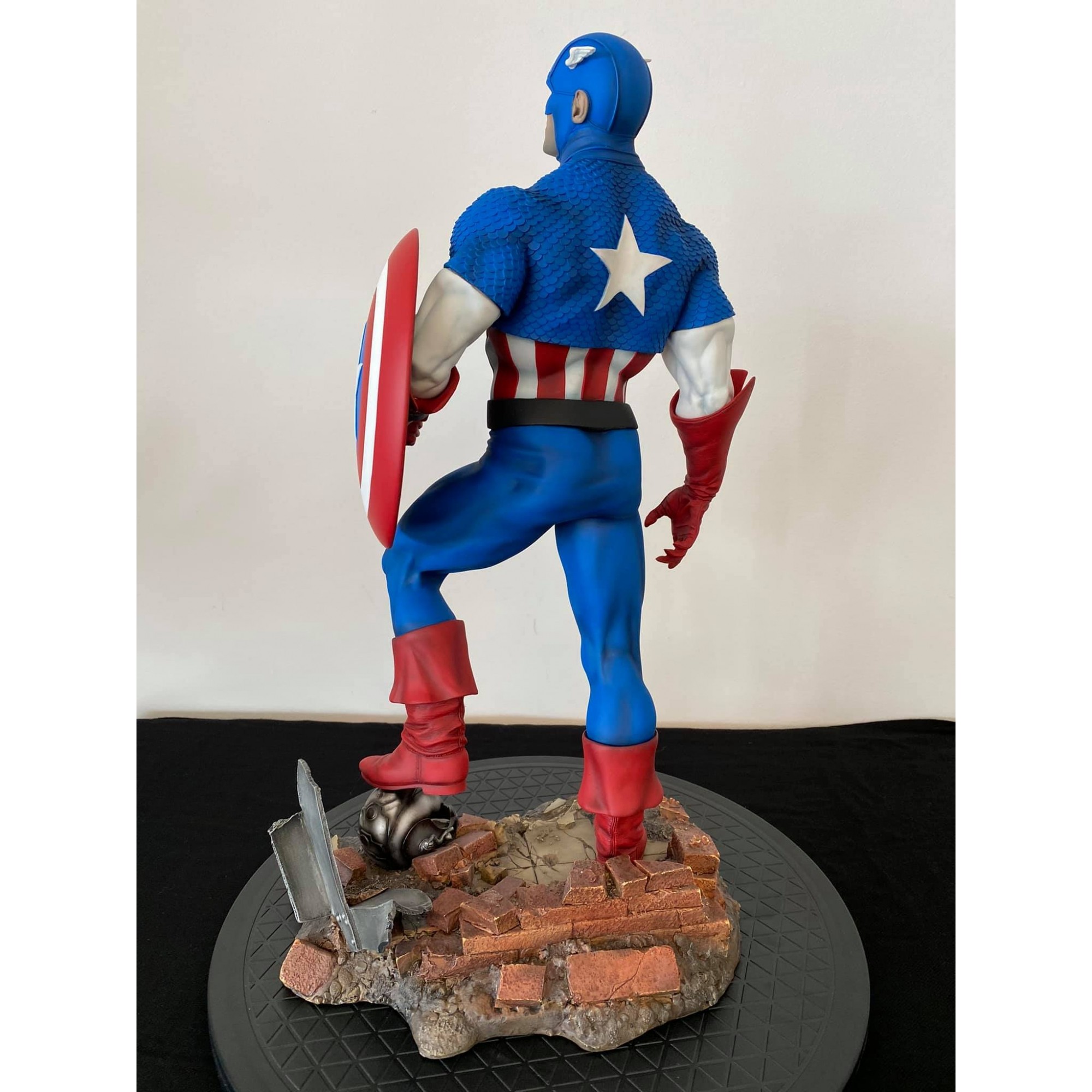 Sideshow Captain America Premium Format modded by Thiago Provin - Movie Freaks Collectibles