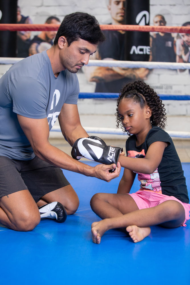 Luva de Boxe e Muay Thai - Infantil - Preto - P22 - Acte Sports