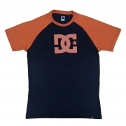 Camiseta DC Star Raglan Preto