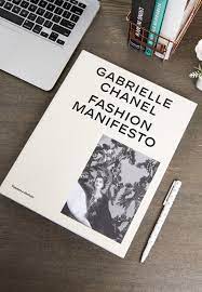 Livro Gabrielle Chanel - Fashion Manifesto