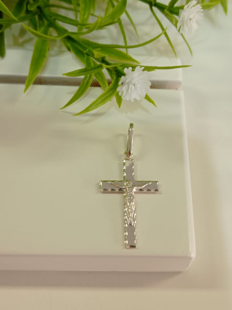 Pingente Crucifixo 2,5 cm Prata 925 de Lei Ref 24959