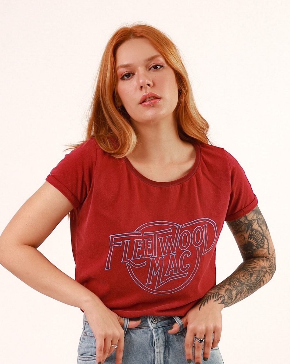 T-Shirt Fleetwood Mac Vermelha Gola Canoa