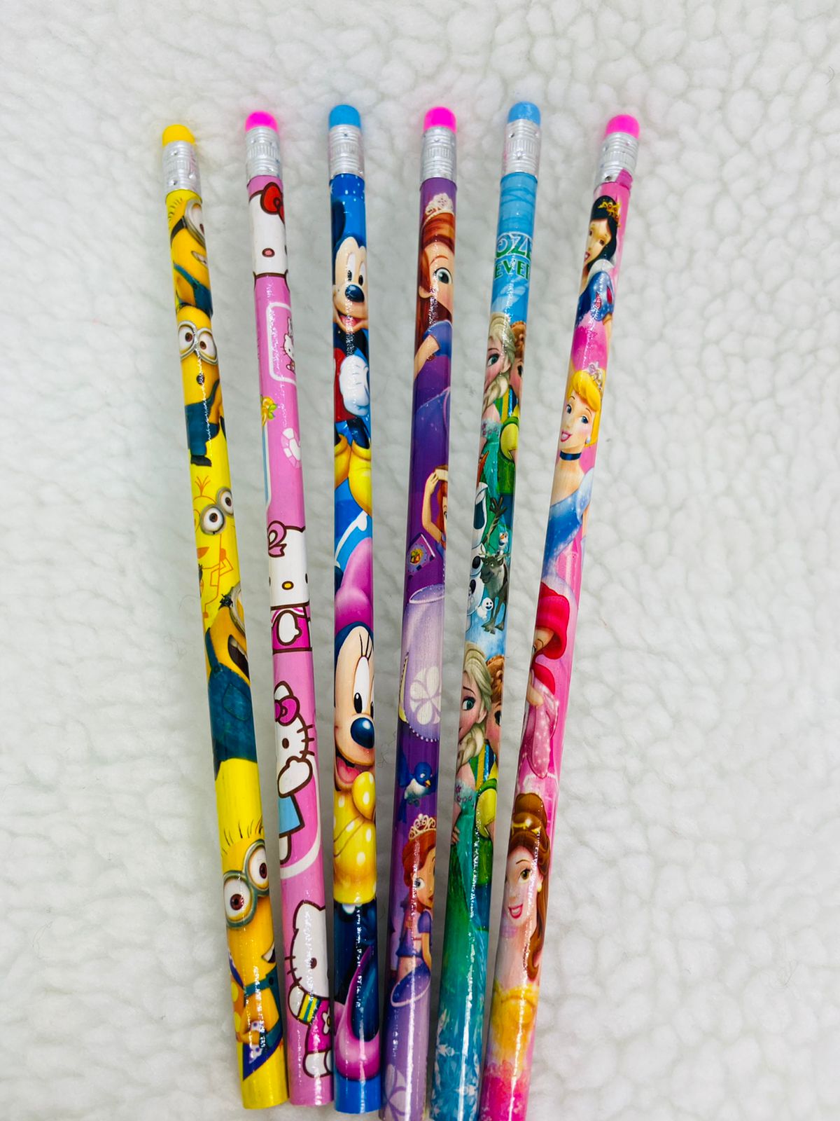 kit com 10 Lápis escolar infantil personagens