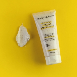 Shower Cream e  Manteiga Corporal com Ácido Hialurônico
