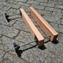 Prensa de mesa em madeira rústica