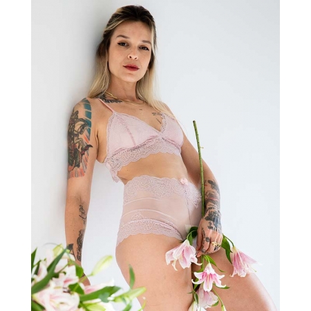 Conjunto lingerie sutiã de renda tule sem bojo e calcinha de renda na cor rosa - Ivonilde
