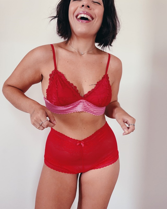 Conjunto lingerie sutiã de renda sem bojo vermelho e rosa calcinha caleçon de renda vermelho - Natinha