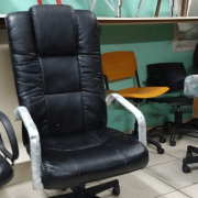 Cadeira Presidente Luxo F4854-Preta