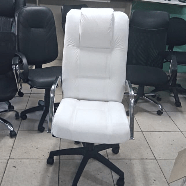 Cadeira Presidente Luxo F4851- Branco