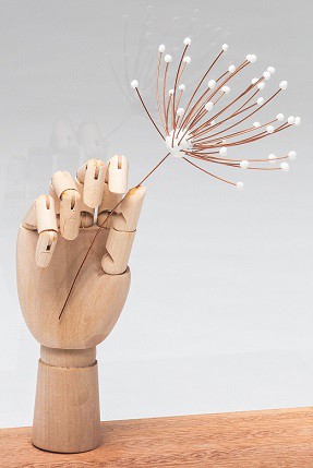 Escultura Mão Flor  - Marché Art de Vie