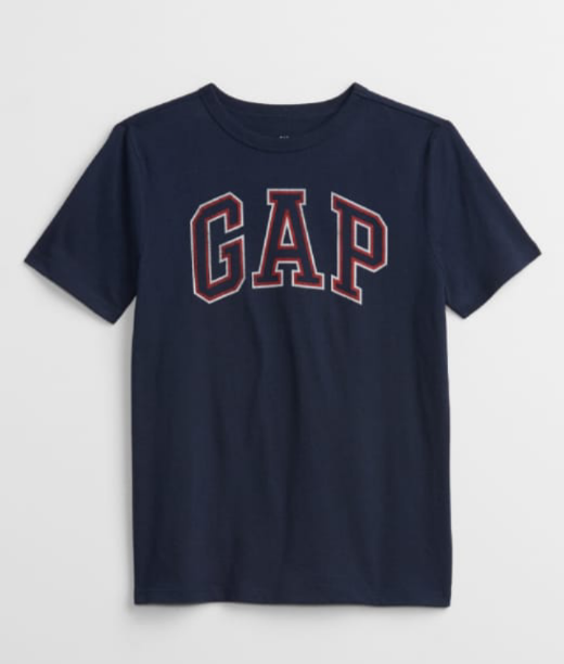 Camiseta GAP - 4/5 e 6/7 anos - R$ 89,90