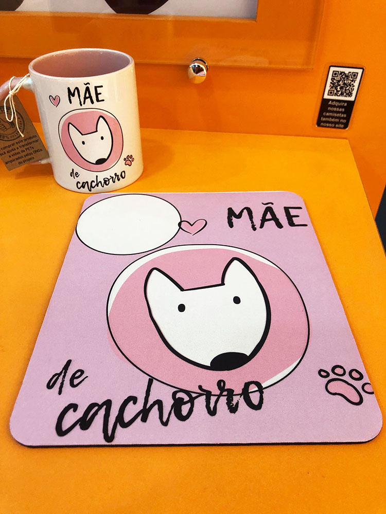 Kit caneca de cerâmica e mouse pad térmico MÃE DE CACHORRO