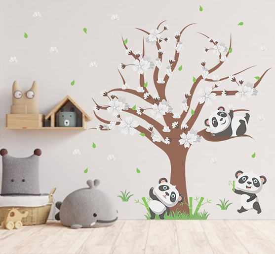 Adesivo de Parede Infantil Pandas na Árvore