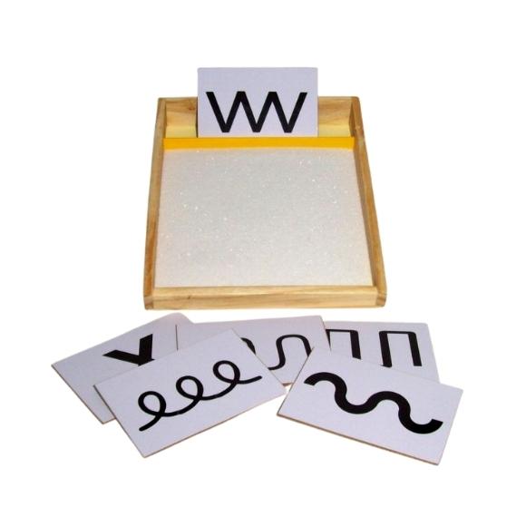 Caixa sensorial (placas grafomotoras, números e alfabeto) 43 peças