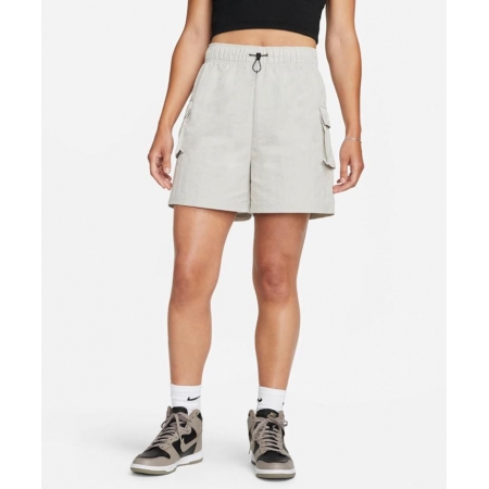 Shorts Cargo Feminino Sportswear Essential DM6247 Nike