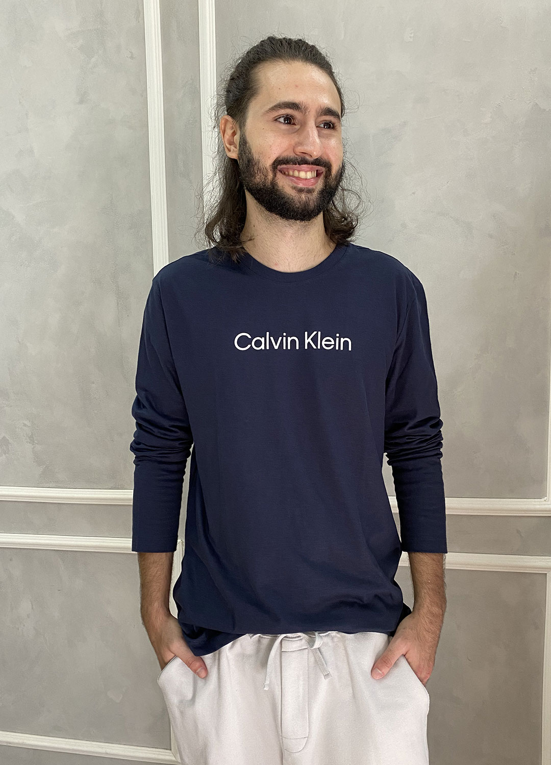 Camiseta Calvin Klein Manga Longa Logo