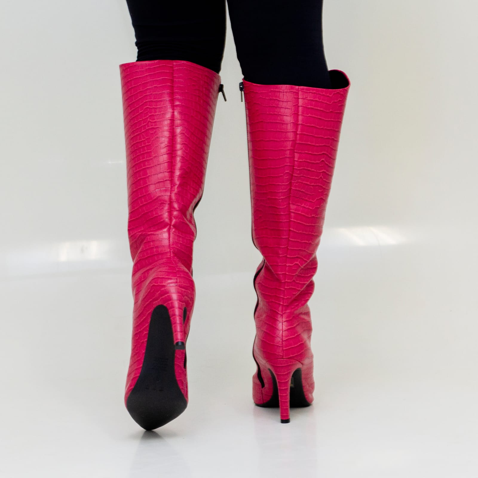 Bota Cano Longo com Textura Vivaice Pink 54-303308  - Elvis Calçados