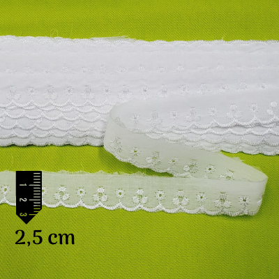 Bordado Branco 2,5cm REF M150232-1 Peça 13,7m - Foto 0