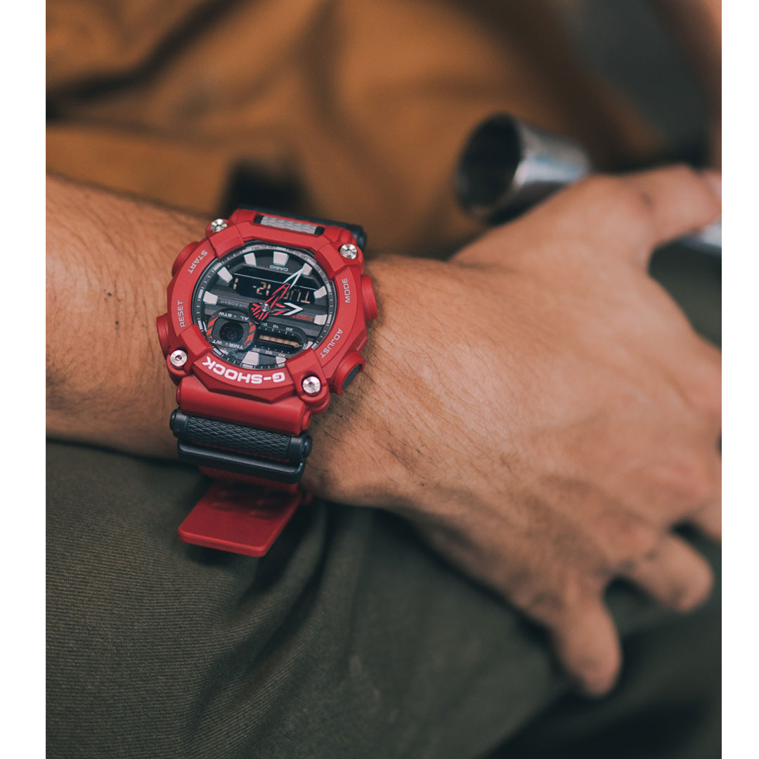 Relógio Masculino G-Shock Analógico Digital Ga-900-4adr Vermelho E Preto Esportivo