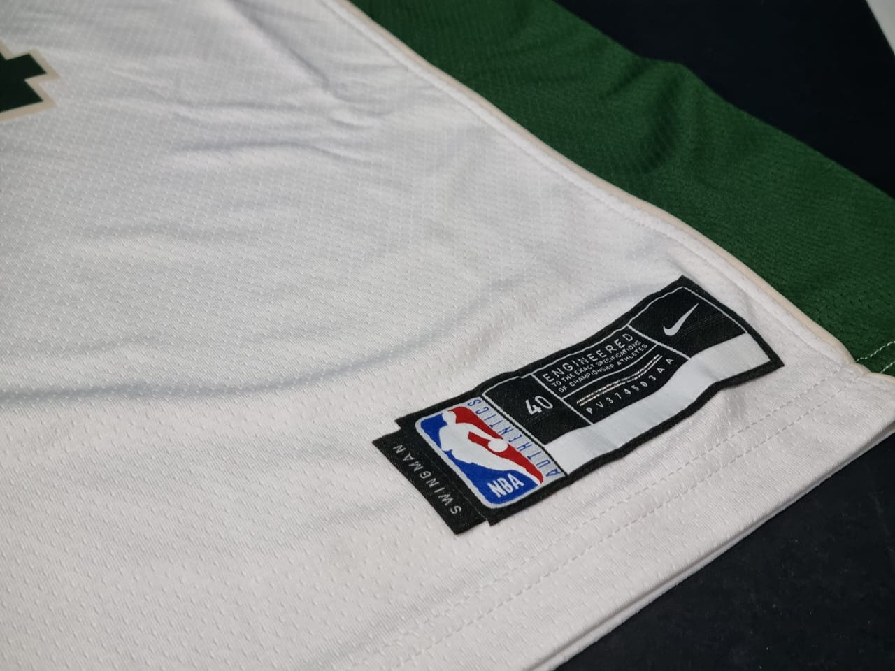 Regata NBA Nike Swingman - Milwaukee Bucks Branca - Antetokounmpo #34
