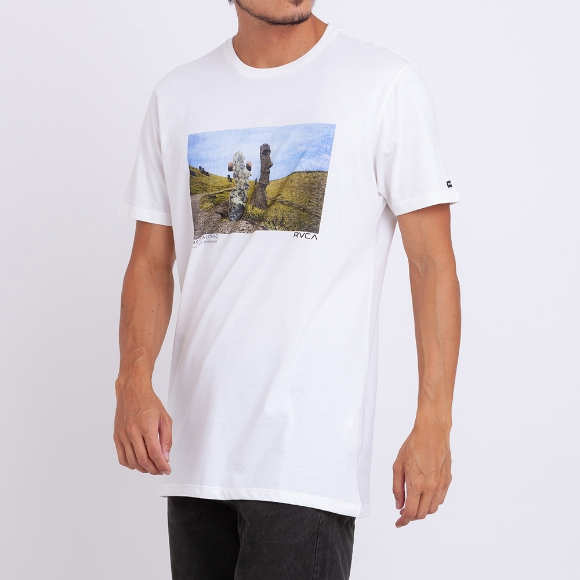 Camiseta Rvca Moai - Off White
