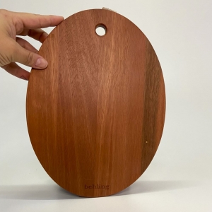Tábua de corte em madeira para cozinha oval