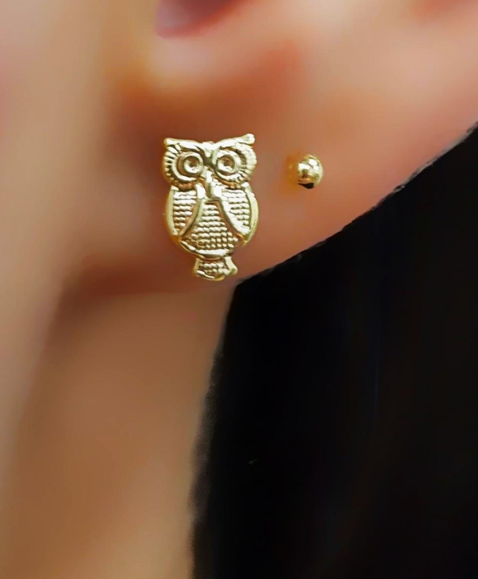 Brinco Mini Coruja com Detalhes Banhado em Ouro18k  - Lazzuli Joias