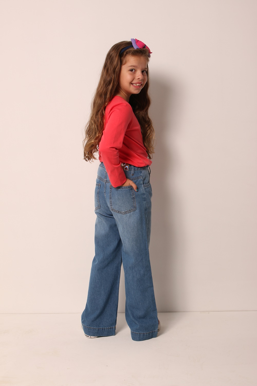Calça infantil jeans wide leg  - Lápis de Cor - Moda Infantil