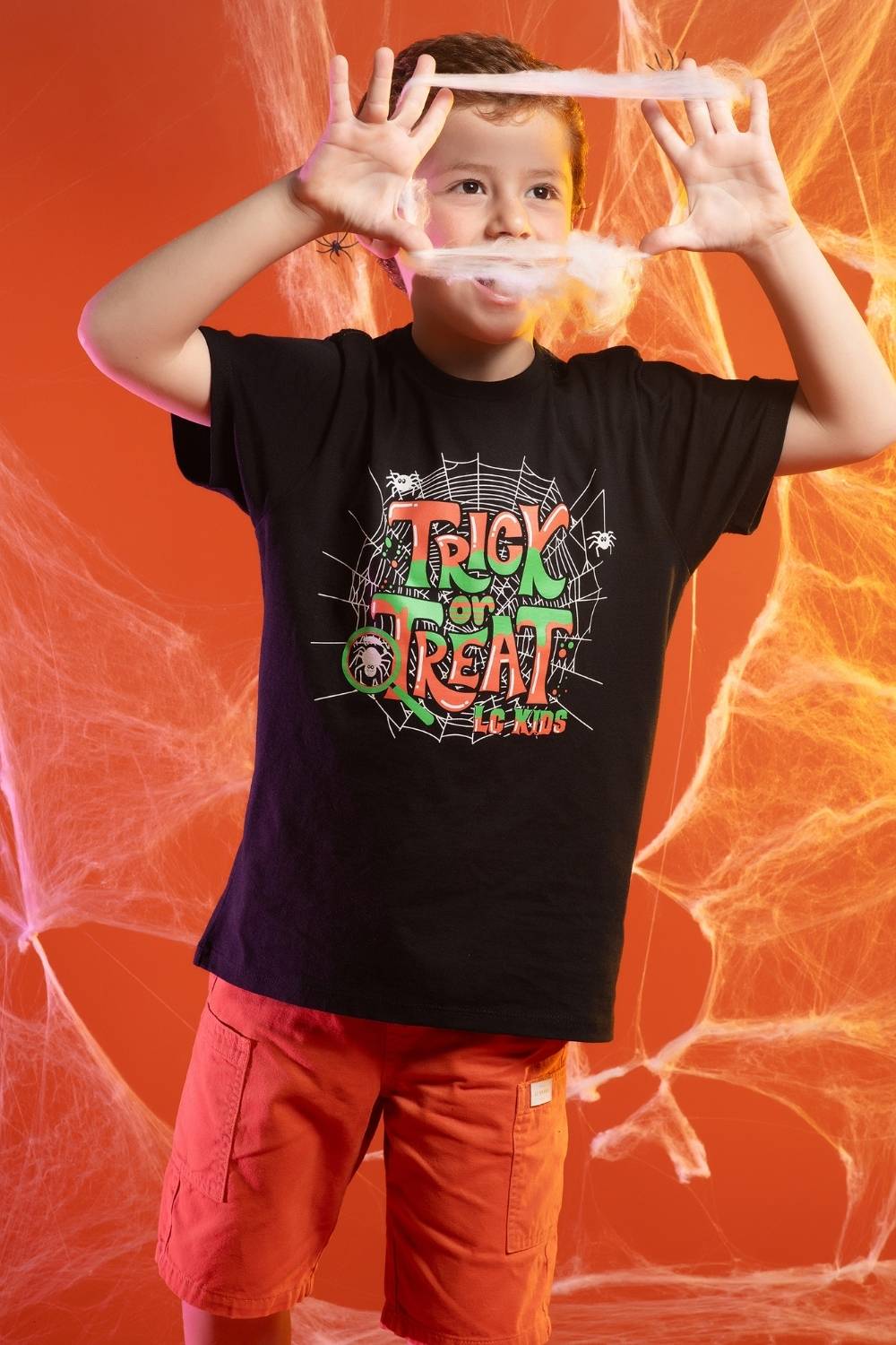 T-shirt infantil com estampa halloween