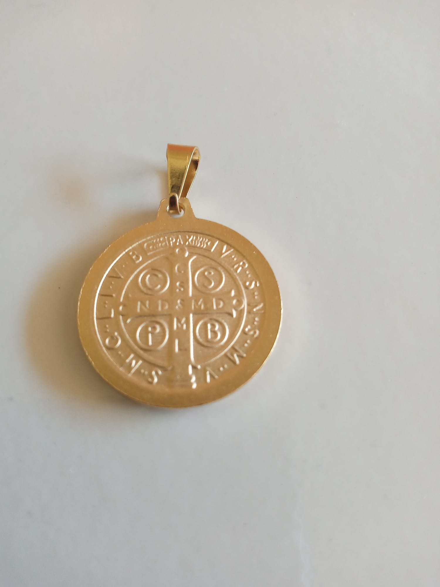 Medalha São Bento - Dourada fosca
