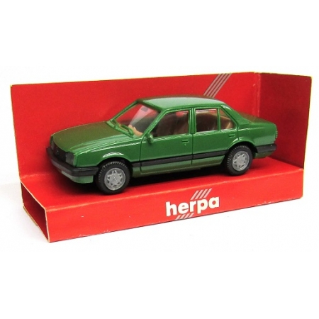 Monza Sedan - HERPA