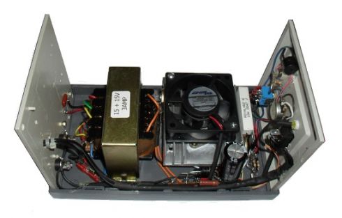 Controlador de Velocidade e Direção 1 Saída 3 Amperes - DPC - DP00103-01  - SHOPferreo