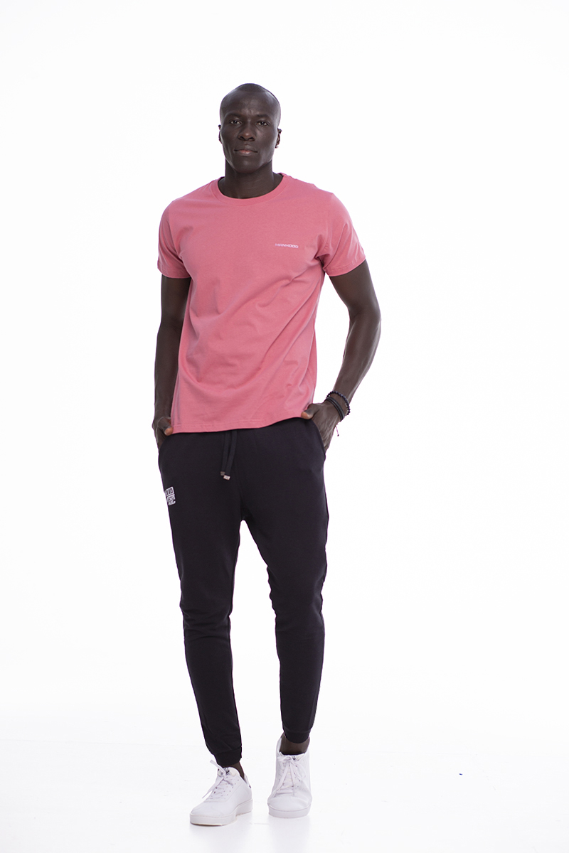 Camiseta Básica Rosa Masculina Manhood
