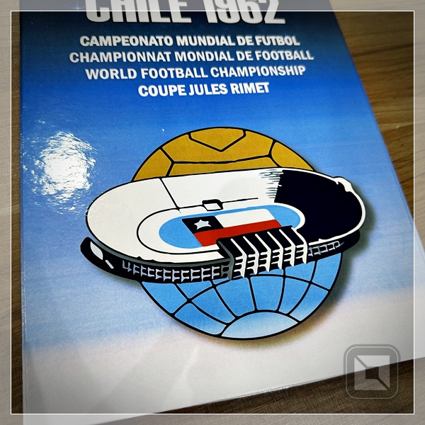 Álbum de Figurinhas da Copa do Mundo de 1962 no Chile - Capa Dura - LINHA PREMIUM - Alolla | Decorações