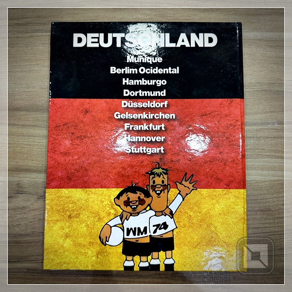 Álbum de Figurinhas da Copa do Mundo de 1974 na Alemanha - Capa Dura - LINHA PREMIUM - Alolla | Decorações
