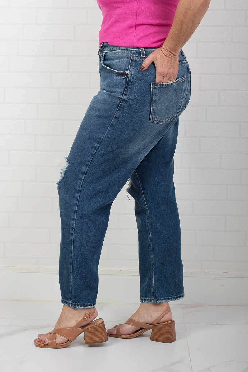 Calça jeans mom fit
