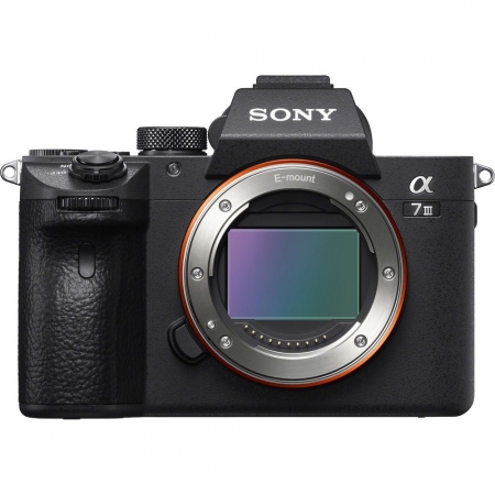 Câmera Sony Alpha a7III Mirrorless (Corpo)