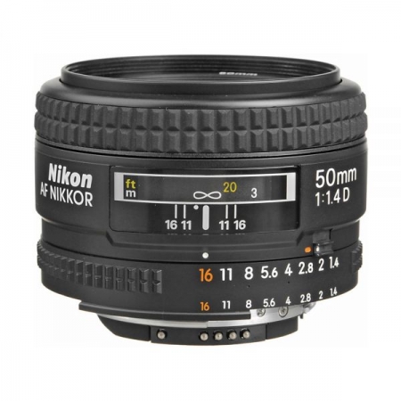 Lente Nikon FX 50mm F/1.4D