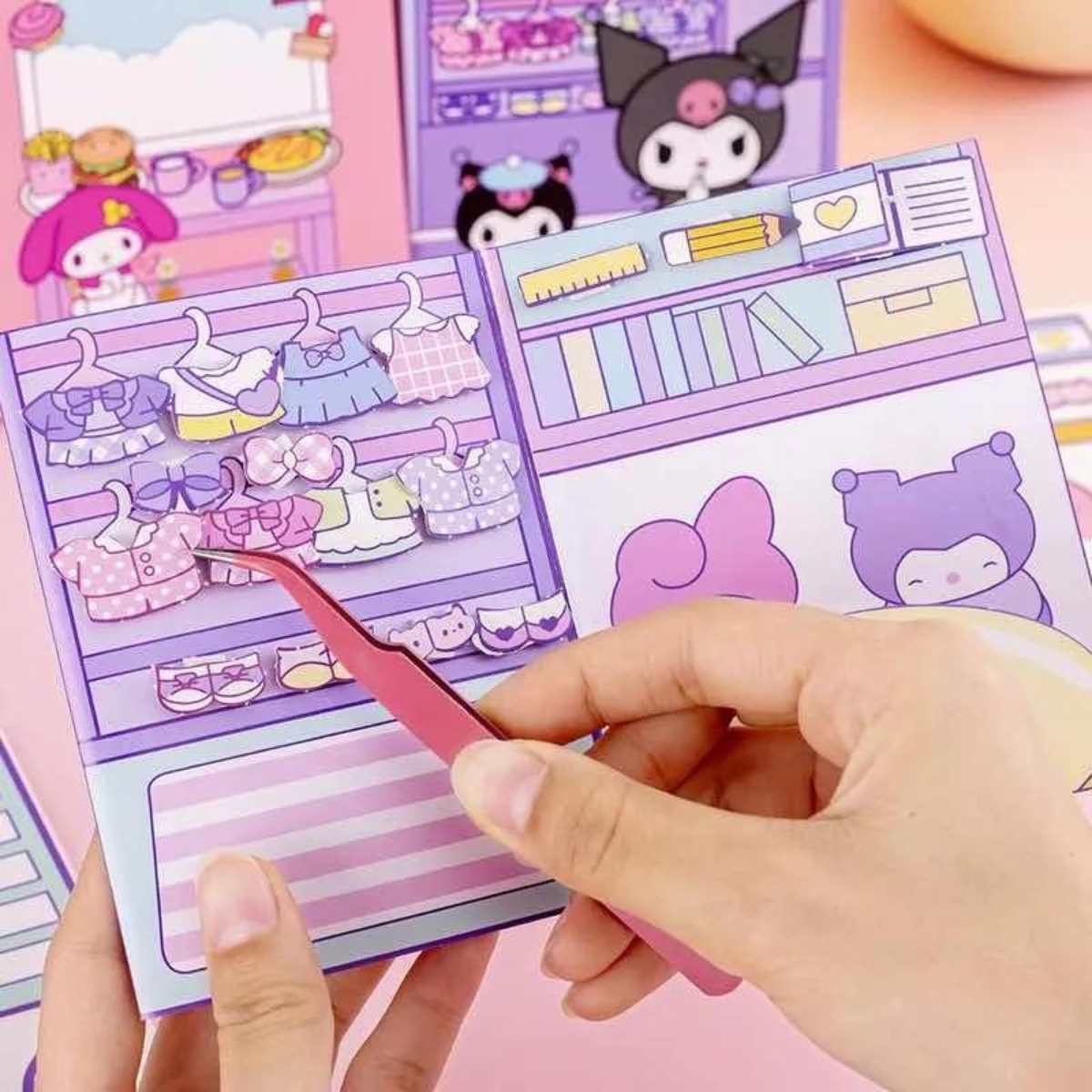Kit DIY Livrinho Interativo Sanrio - Hello Kitty, My Melody e Kuromi!