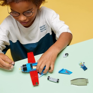 Lego City 60323 - Avião de Acrobacias - Foto 3