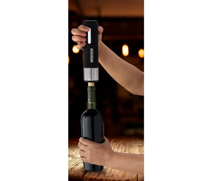 KIT Abridor e Preservador de Vinho Wine Set LED USB Bivolt BLACK+DECKER - Foto 6