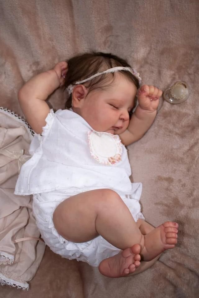 Bebê Reborn com pele 3d pintura de múltiplas camadas com veias visíveis