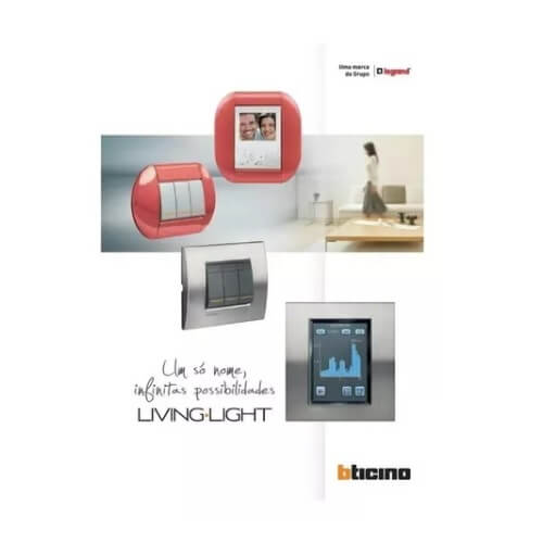 Livinglight Módulo Tomada 2P+T 20A 250V Tech Prata SNT4166S