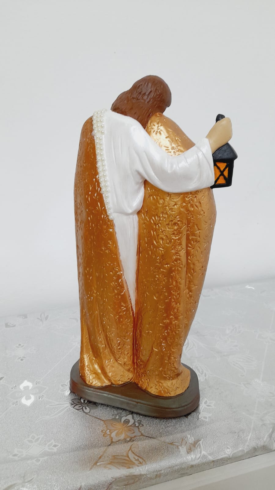 Imagem da Sagrada Família coleção clean com detalhe em pérolas e strass - Tamanho 30 cm Imagem de gesso - Peso: 1,3 KG
