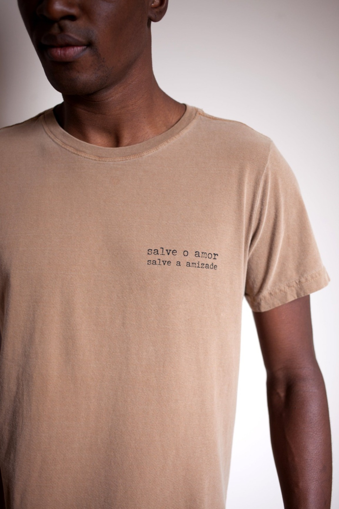 Camiseta Salve o Amor